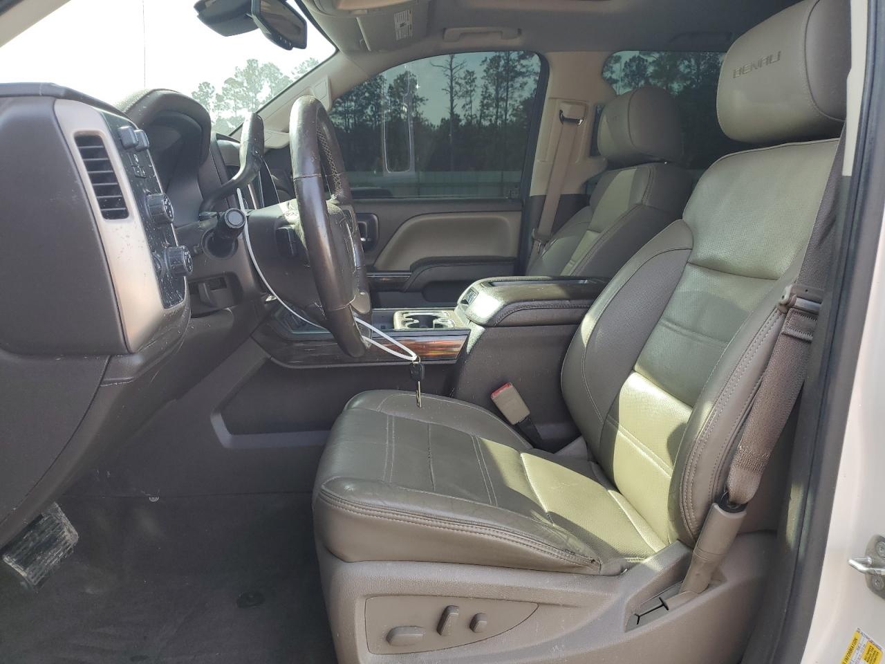 2015 GMC Sierra - Image 7