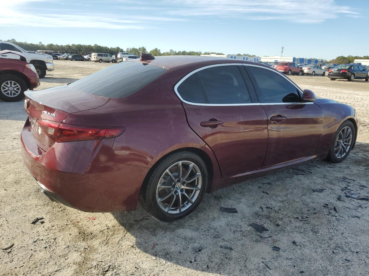 2018 Alfa Romeo Giulia - Image 3