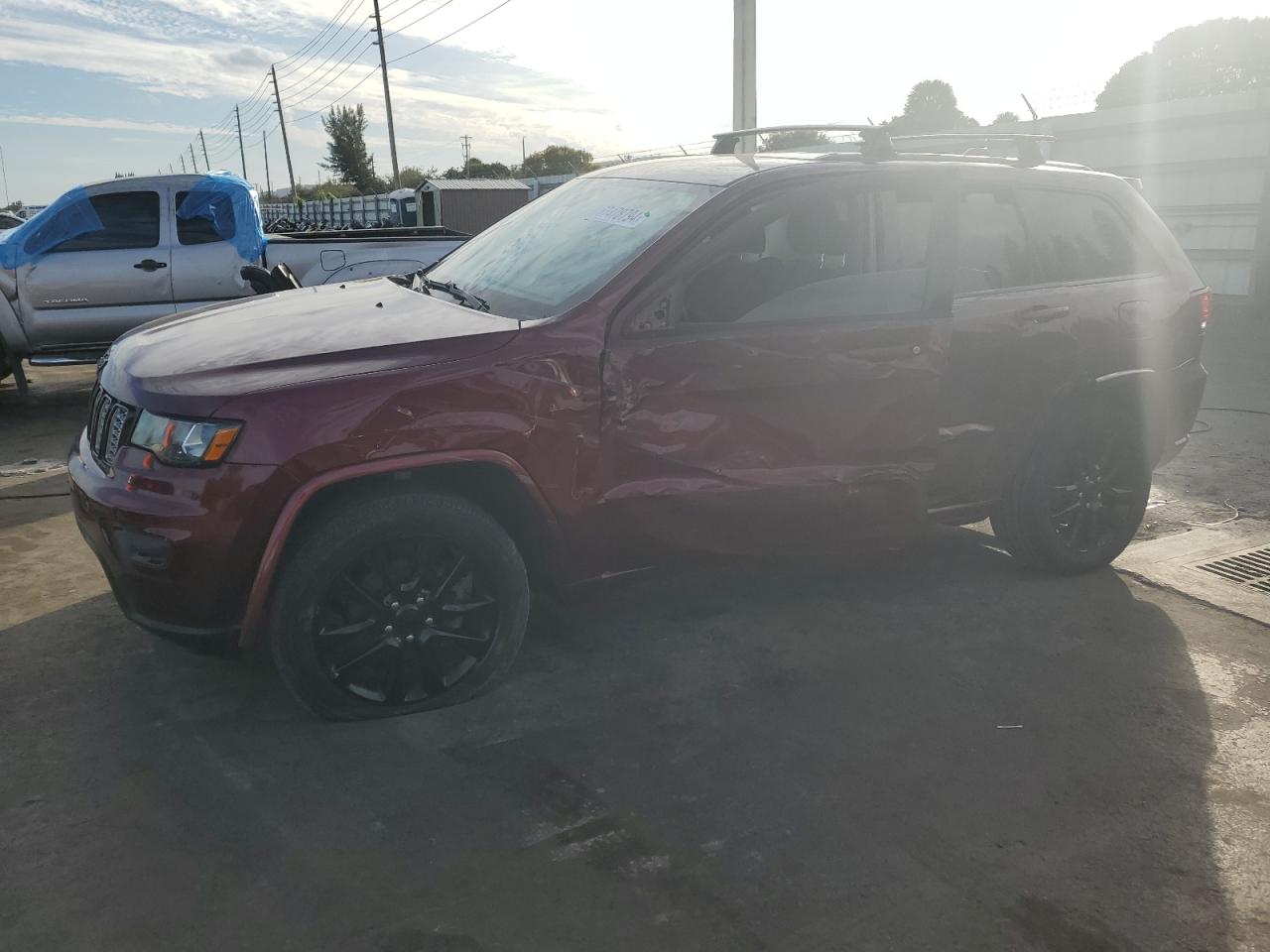 2019 Jeep Grand Cherokee Laredo for Sale in Miami, FL - Front End