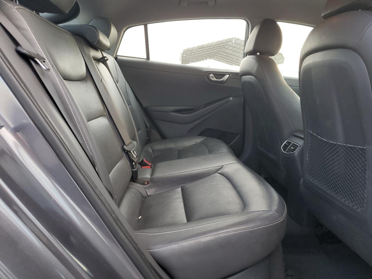 2018 Hyundai IONIQ - Image 10