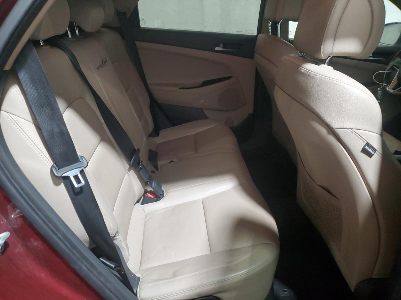 2017 Hyundai Tucson - Image 11