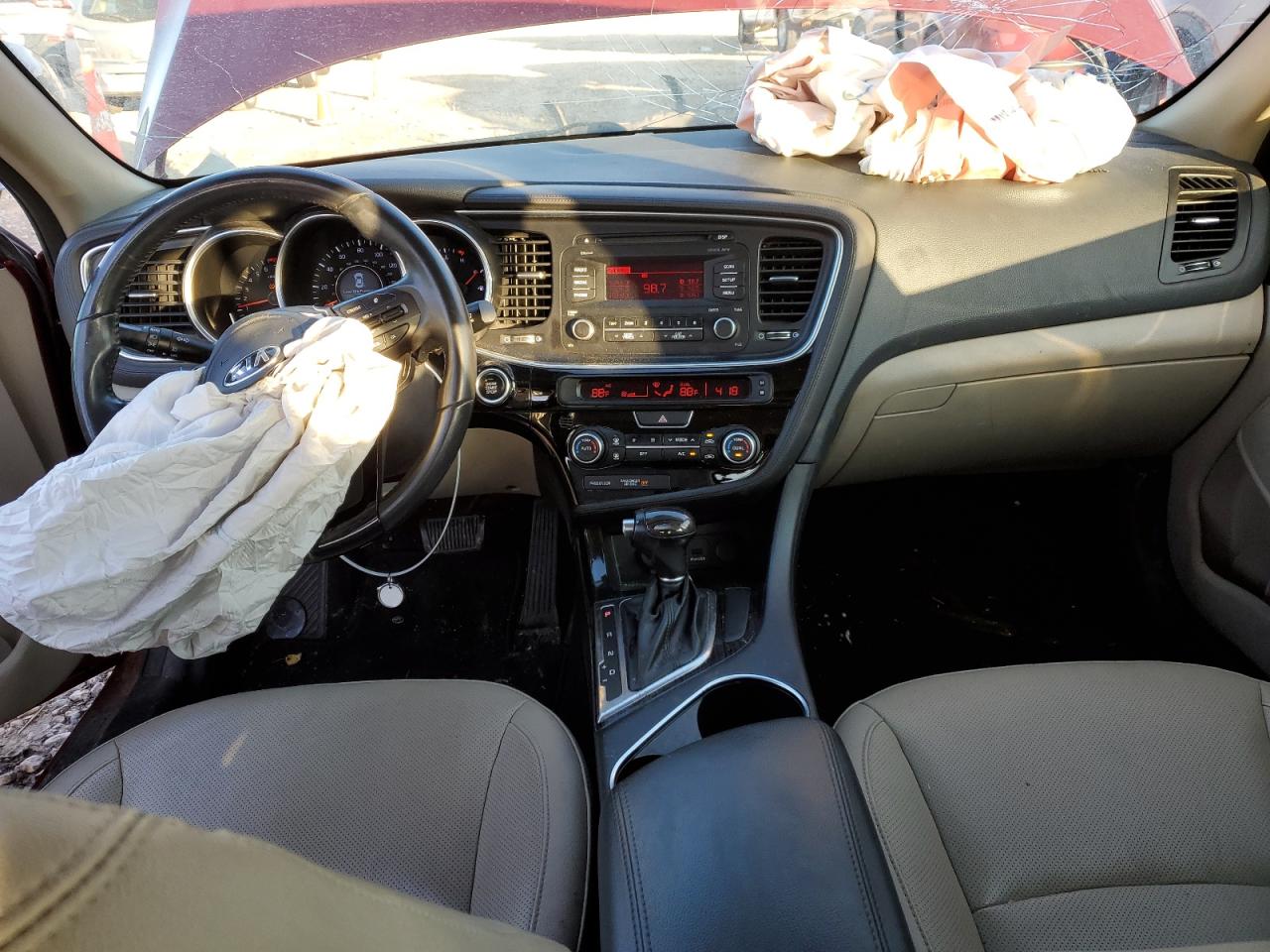 2014 Kia Optima - Image 8