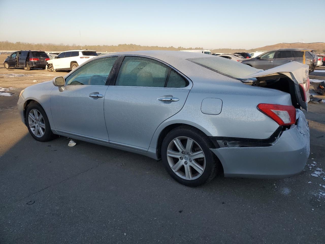 2008 Lexus ES - Image 2