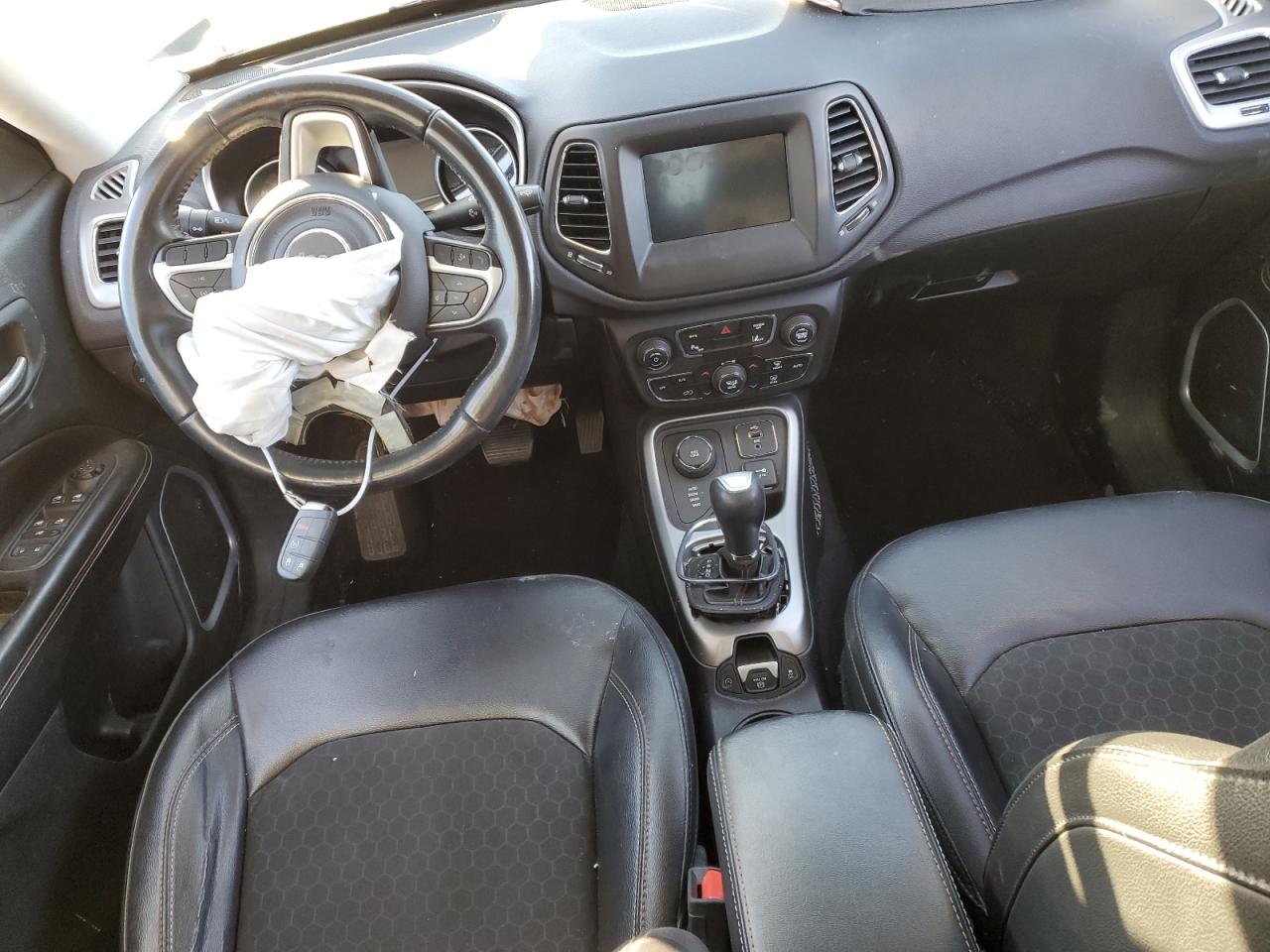 2018 Jeep Compass - Image 8