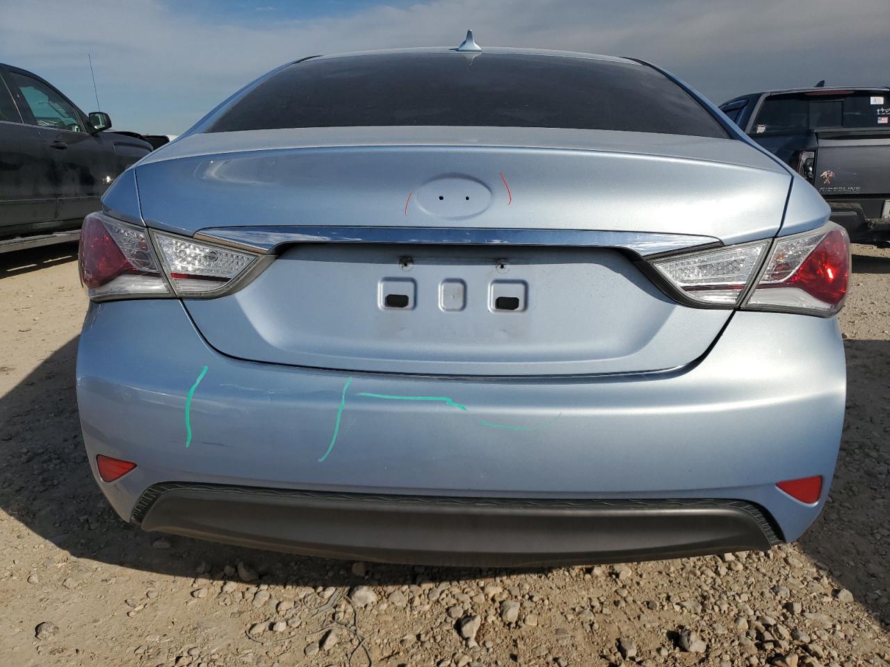 2012 Hyundai Sonata - Image 6