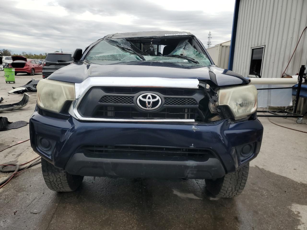 2012 Toyota Tacoma - Image 5