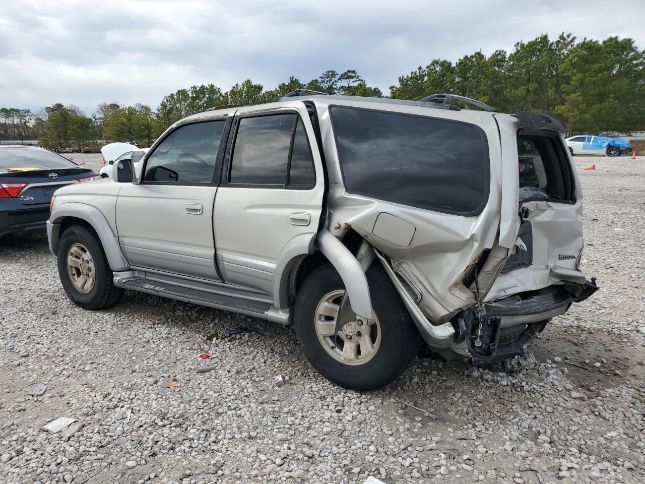 1998 Toyota 4Runner - Image 2