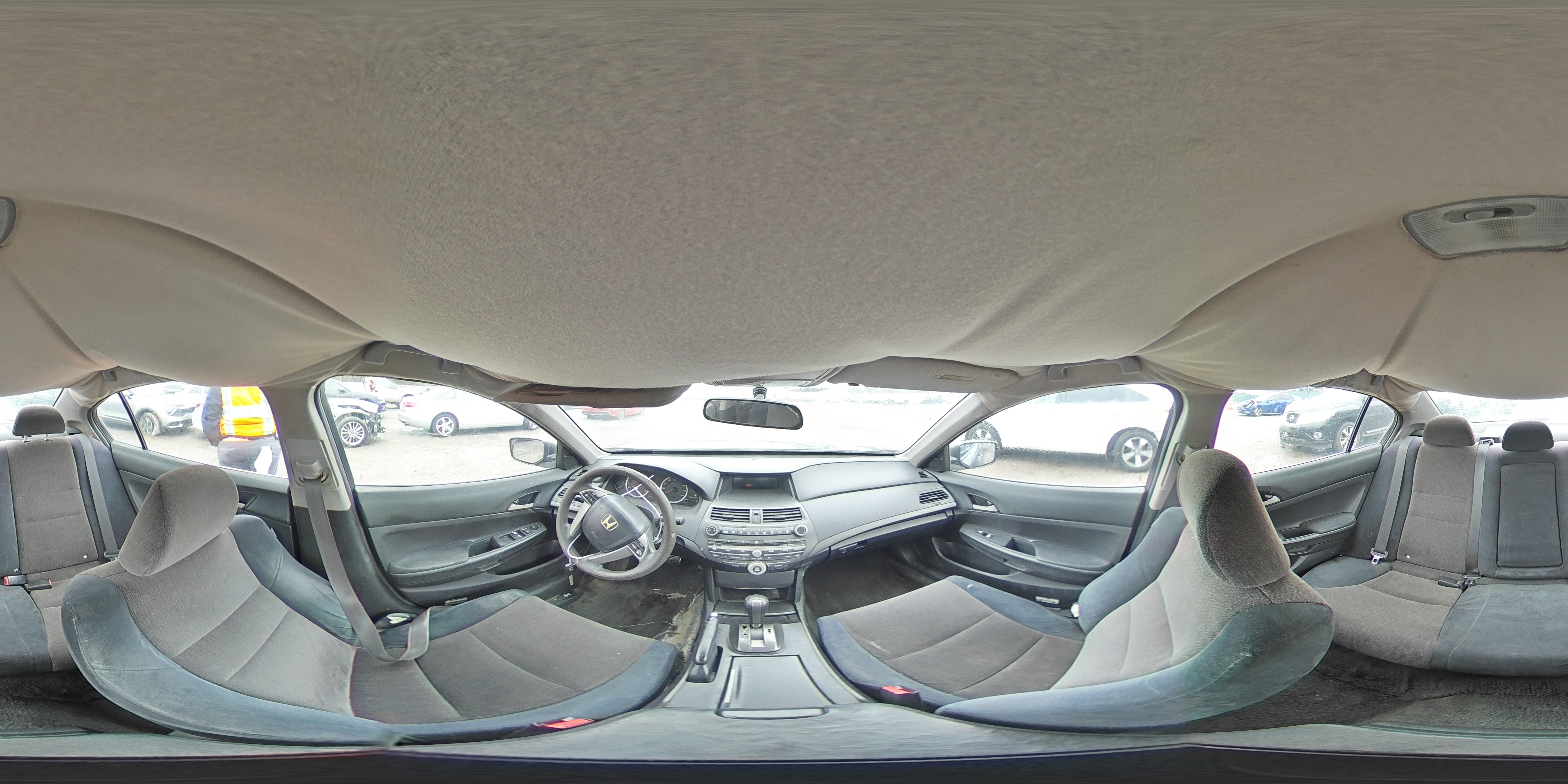 2009 Honda Accord - Image 13