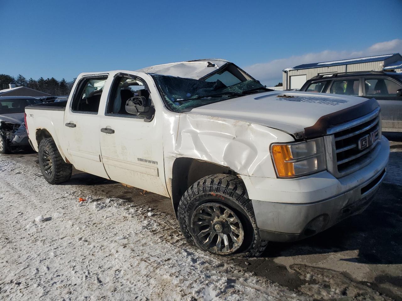 2013 GMC Sierra - Image 4