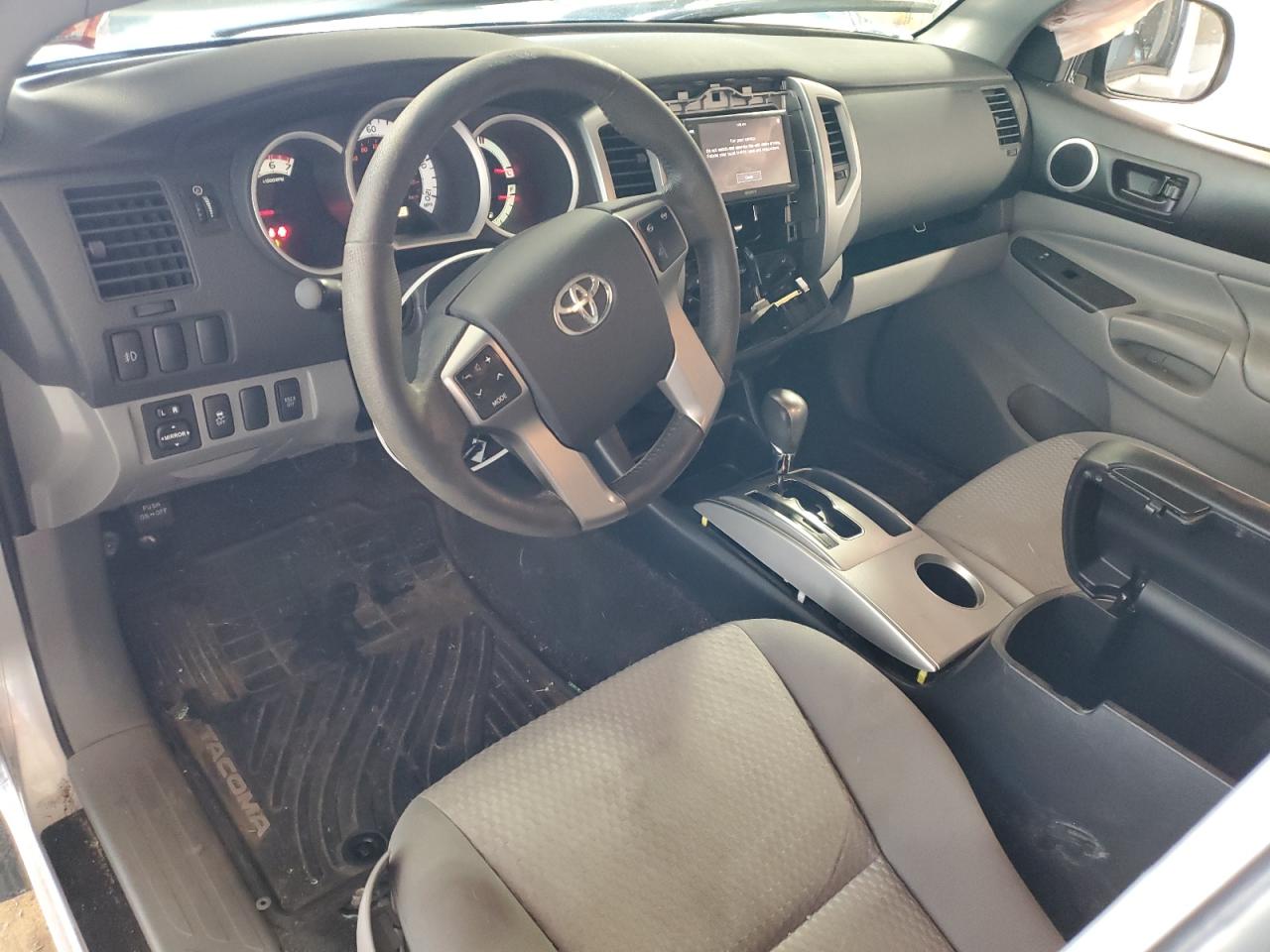 2012 Toyota Tacoma - Image 8