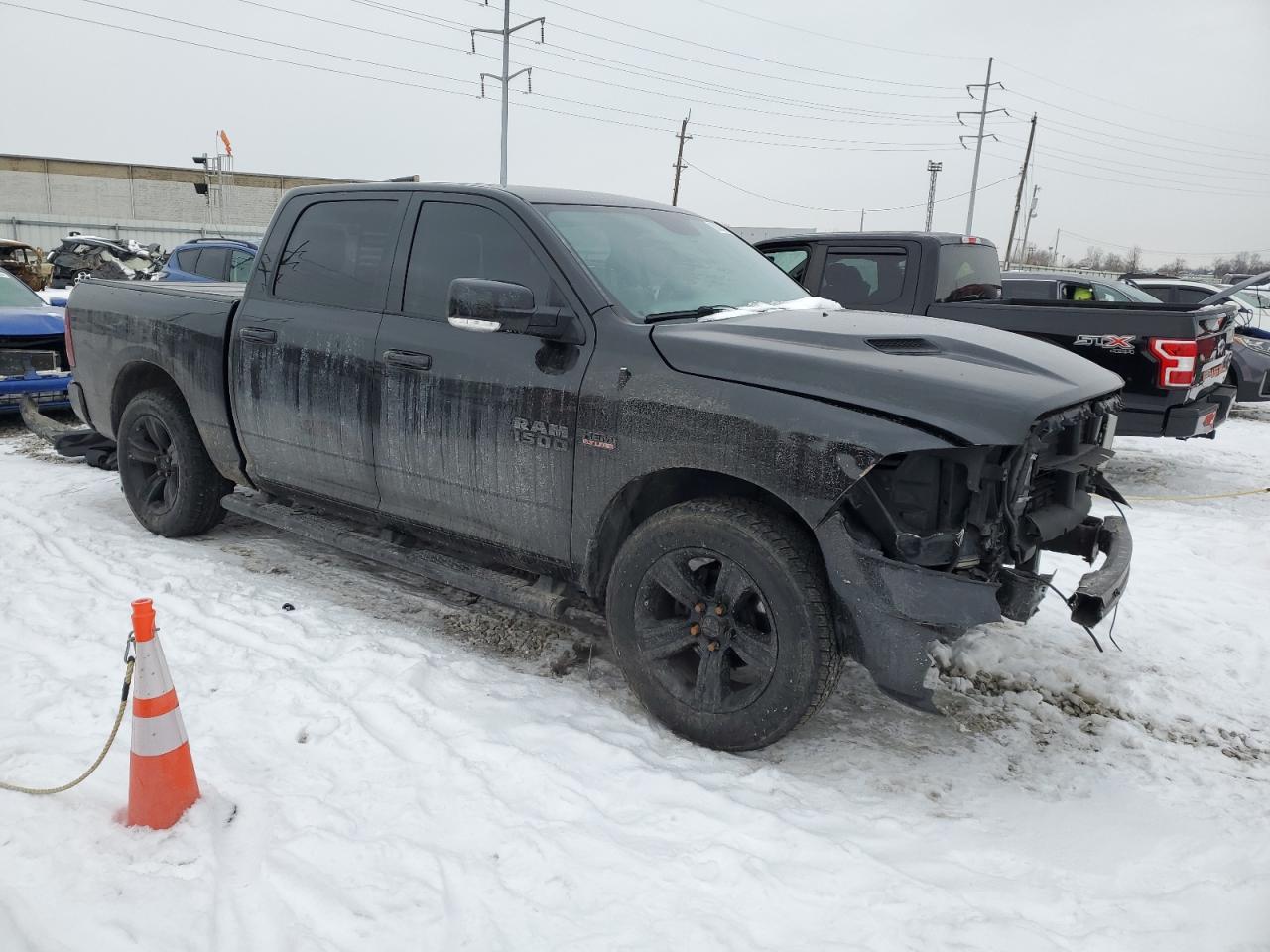 2017 RAM 1500 - Image 4