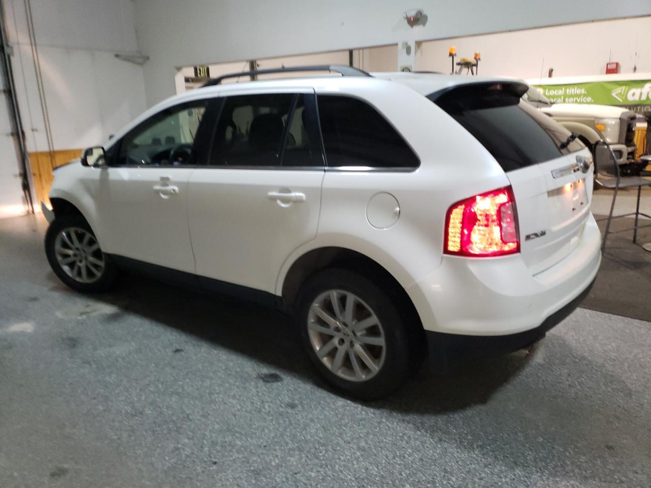 VIN 2FMDK4KC9DBA14392 2013 FORD EDGE no.2