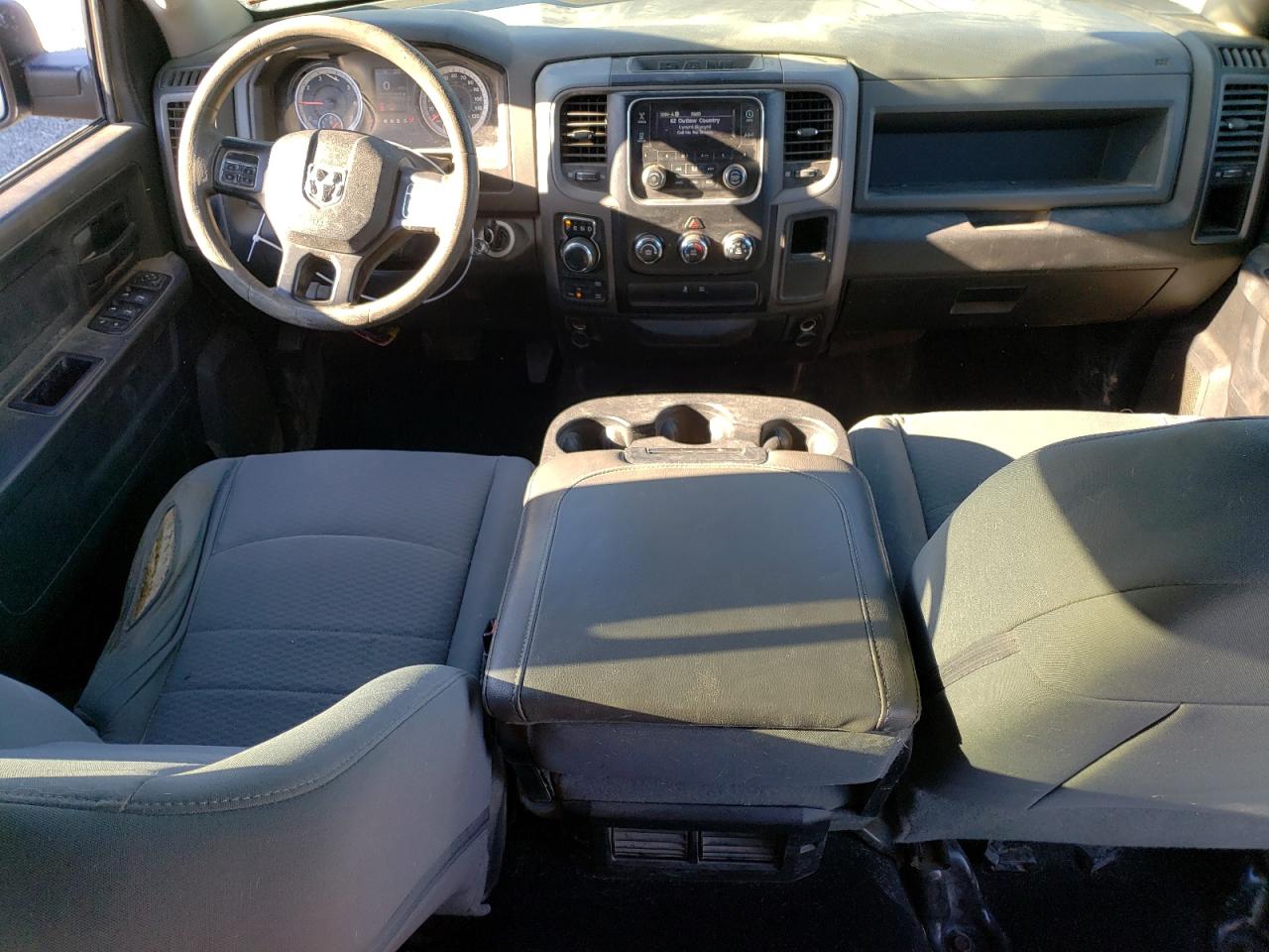 2016 RAM 1500 - Image 8