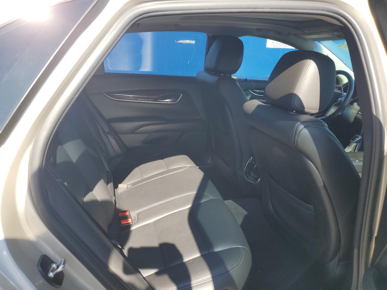 2016 Cadillac XTS - Image 10