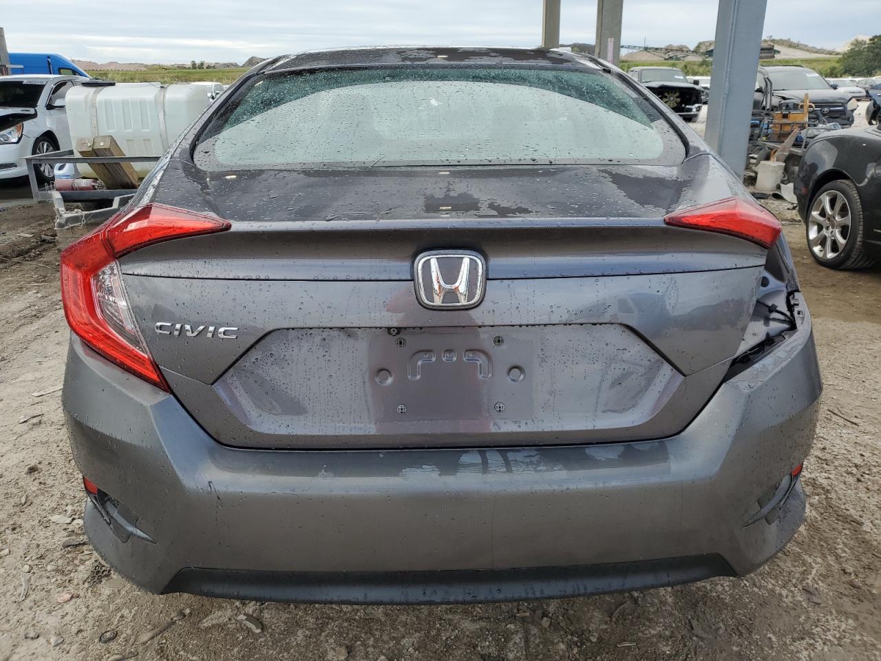 2018 Honda Civic - Image 6