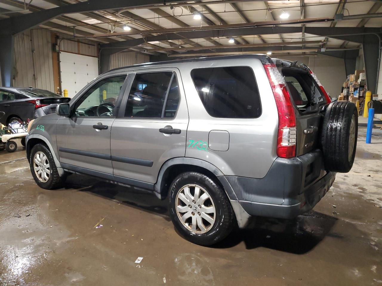 2006 Honda CR-V - Image 2