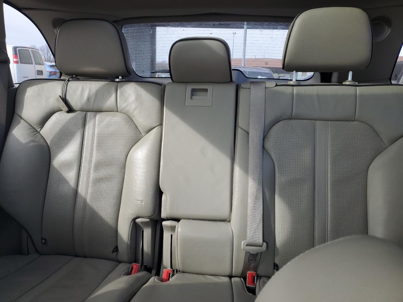 2013 Lincoln MKX - Image 10