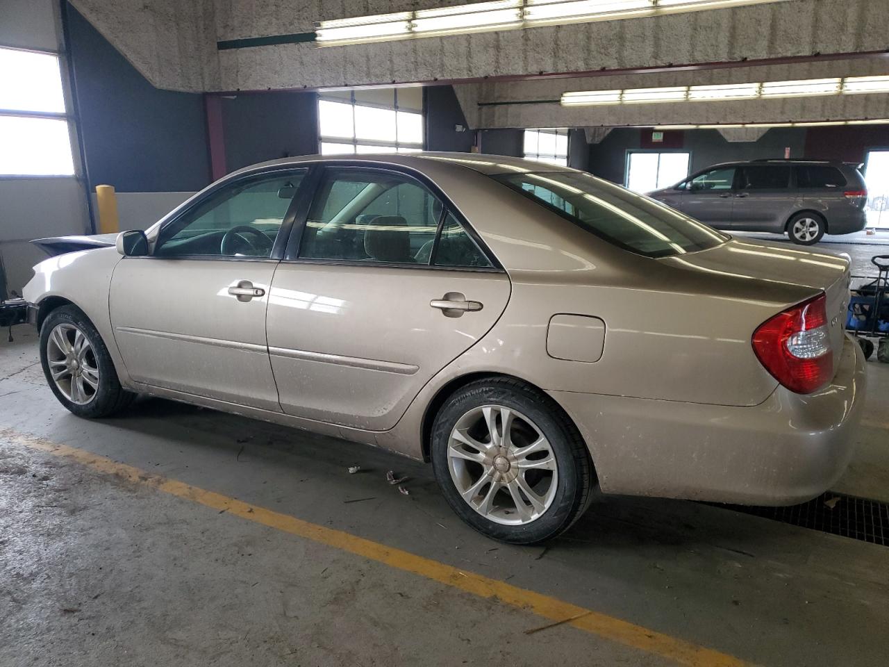 2004 Toyota Camry - Image 2