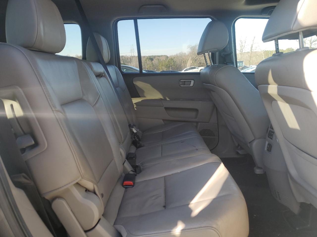 2012 Honda Pilot - Image 11