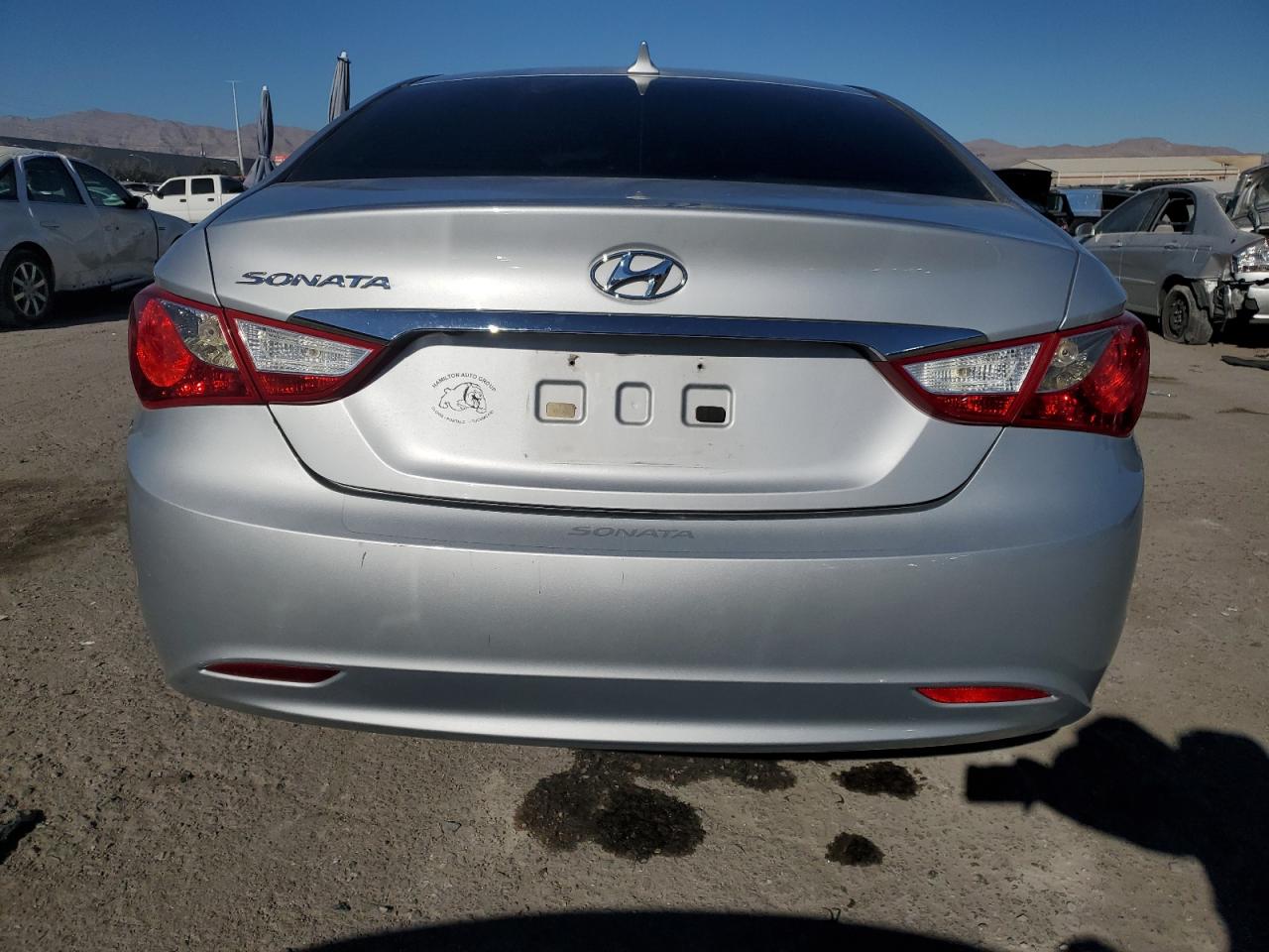 2011 Hyundai Sonata - Image 6