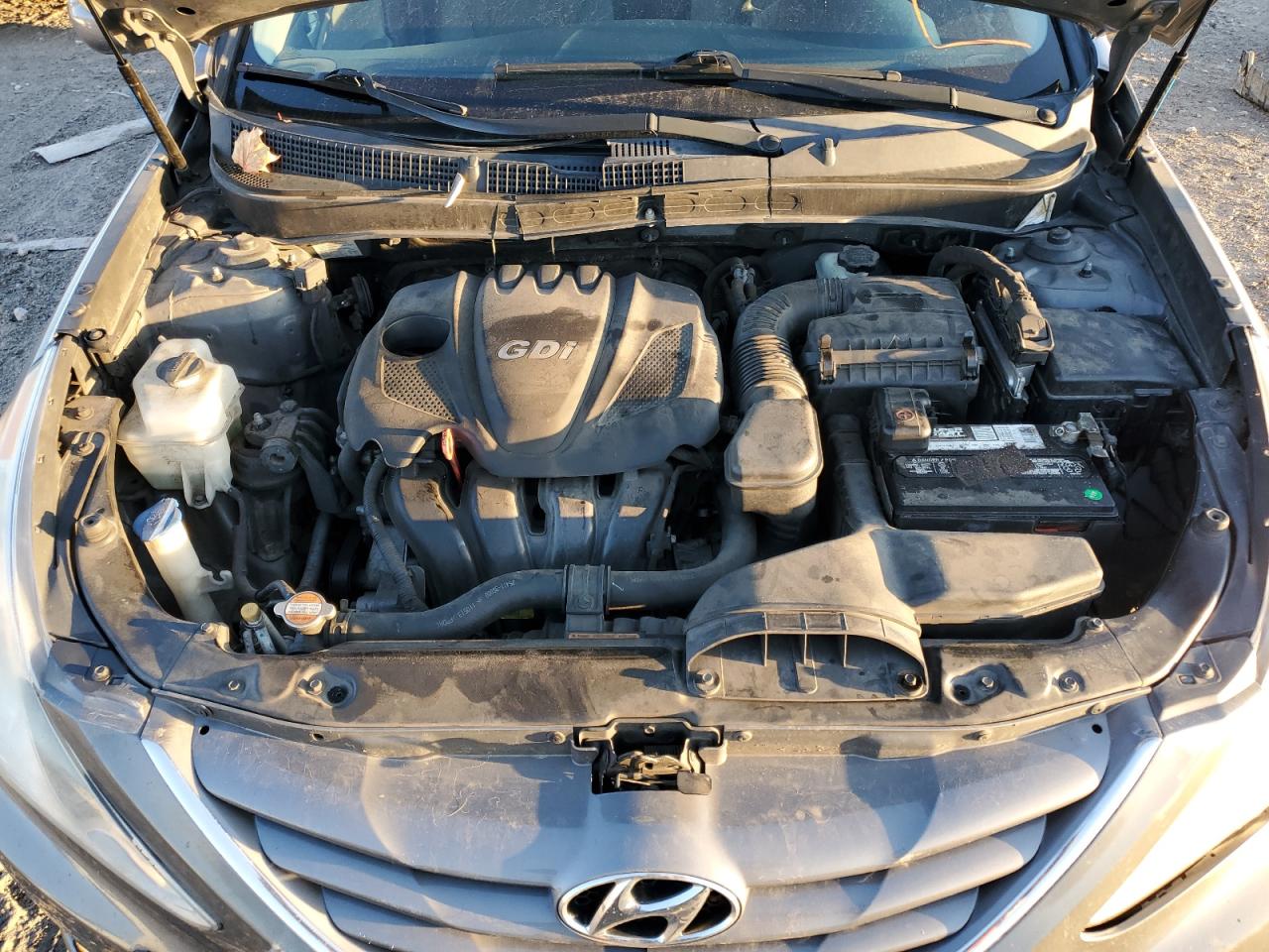 2012 Hyundai Sonata - Image 12