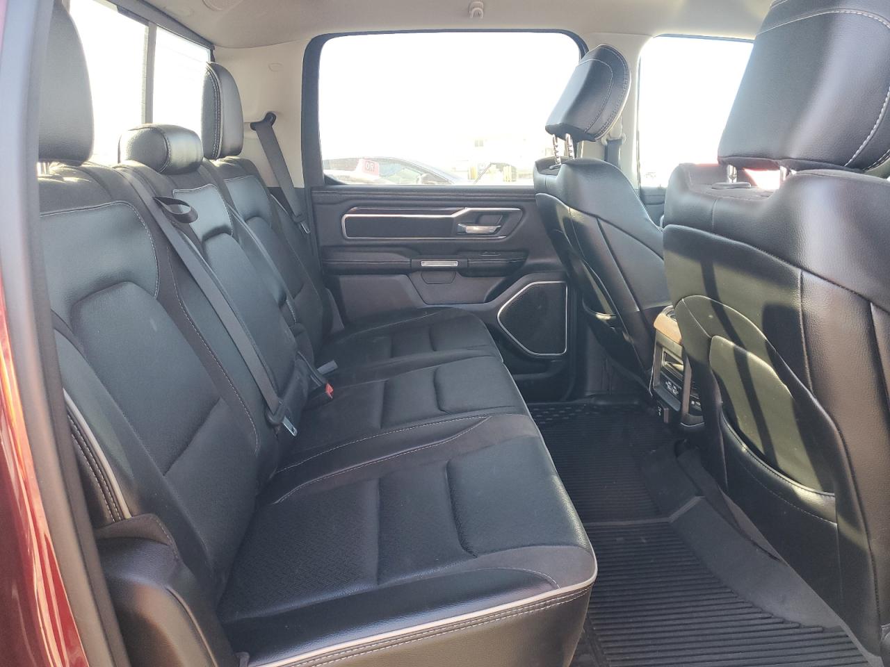 2022 RAM 1500 - Image 10