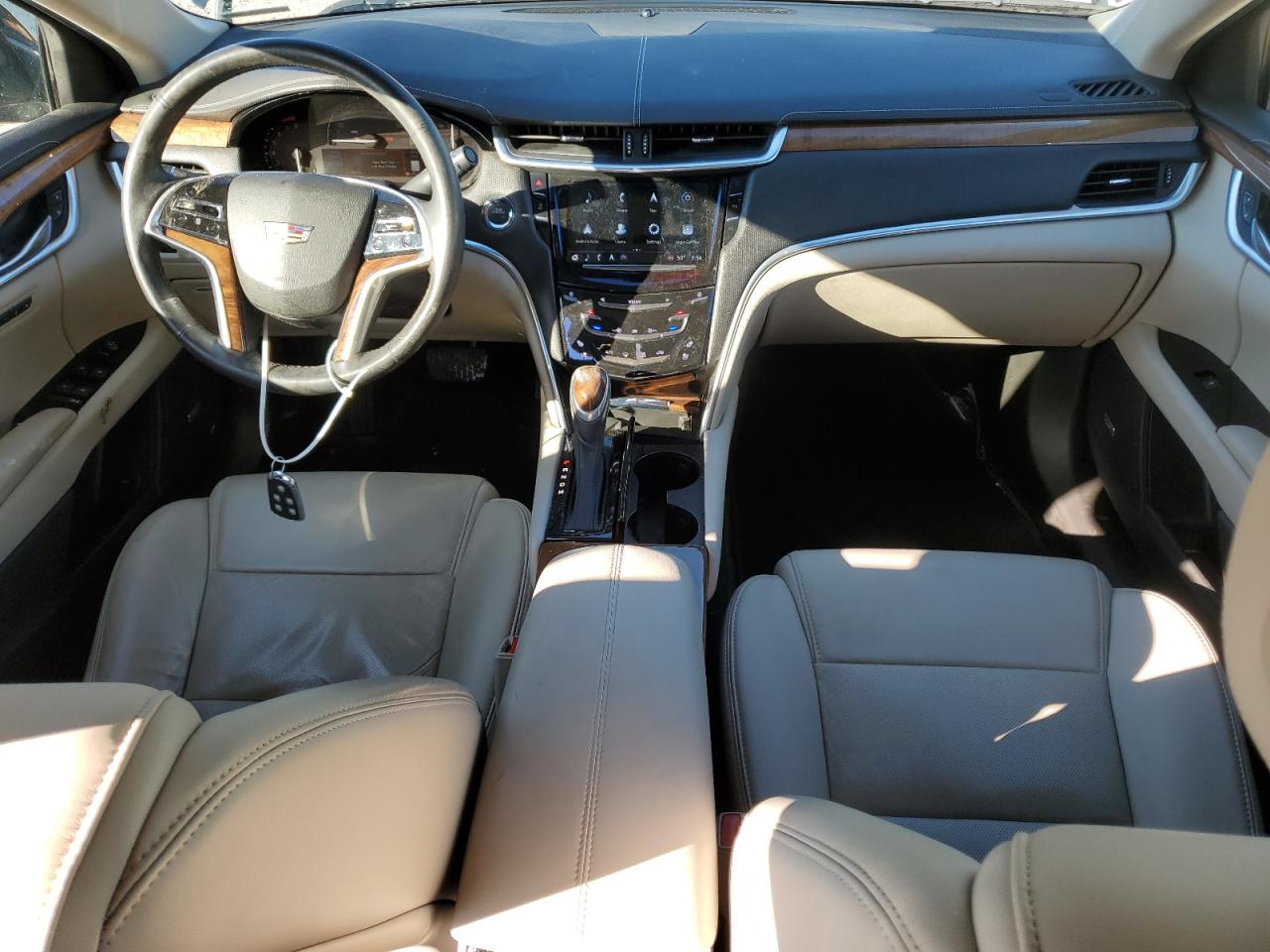 2019 Cadillac XTS - Image 8