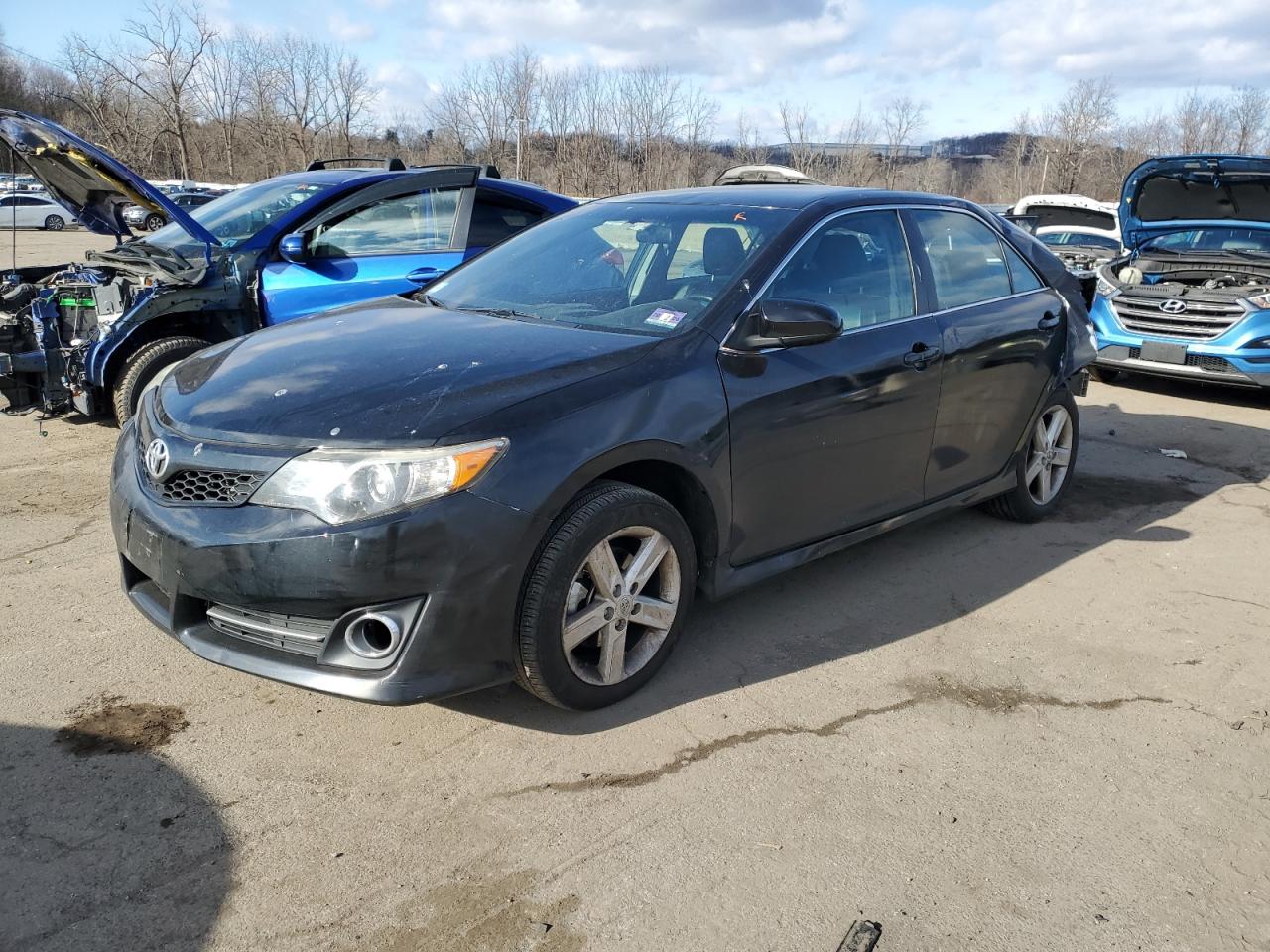 2014 Toyota Camry - Image 1
