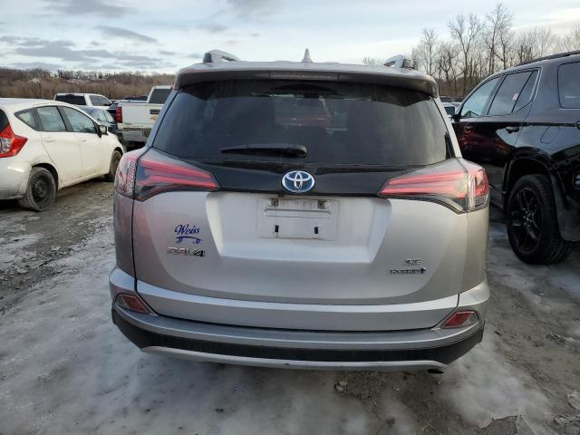  TOYOTA RAV4 2018 Сріблястий