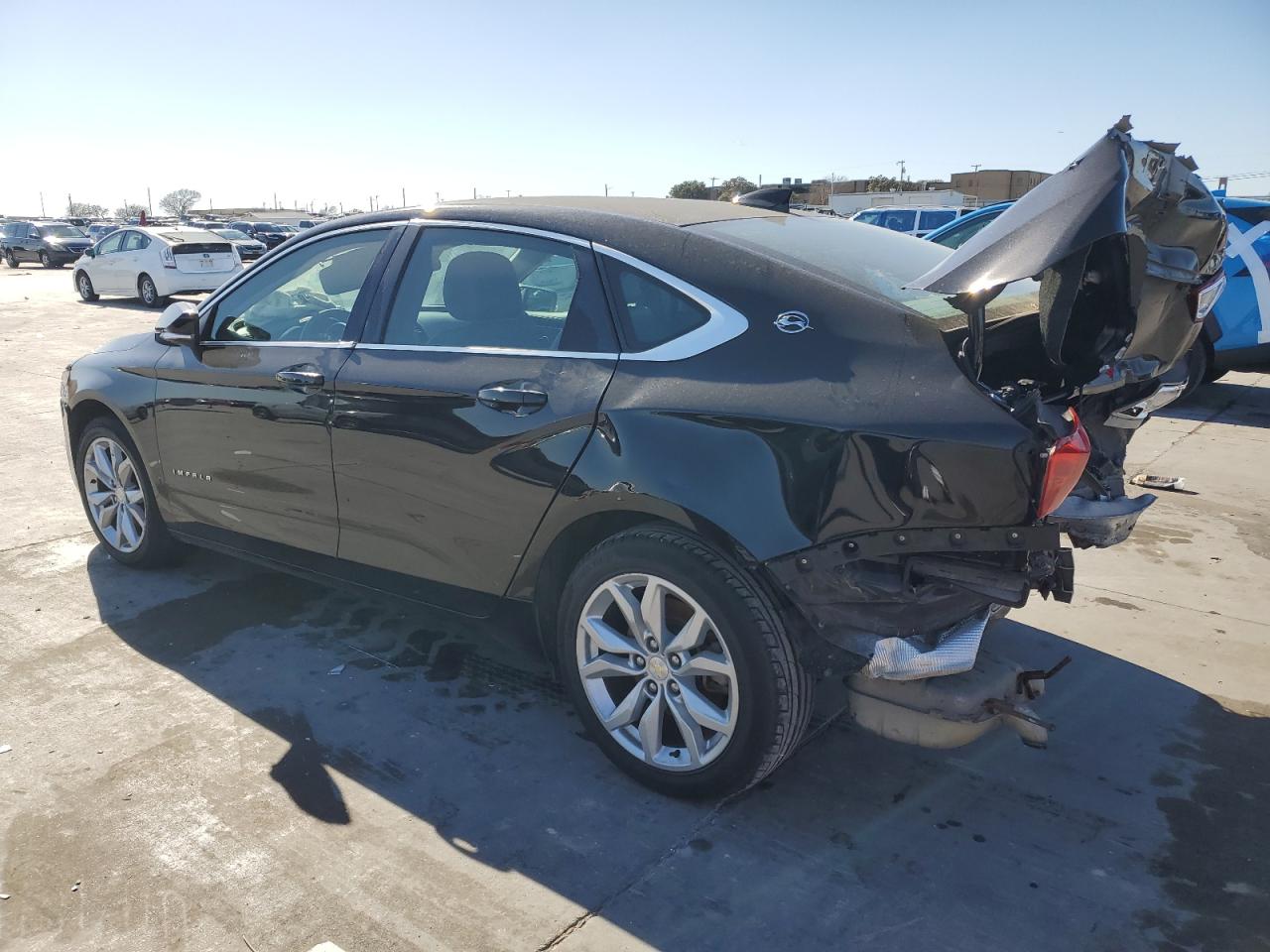 2017 Chevrolet Impala - Image 2