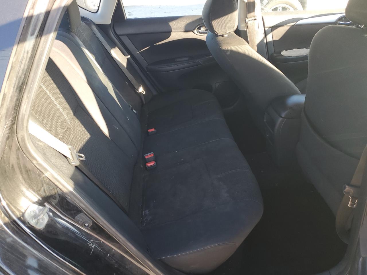 2017 Nissan Sentra - Image 10