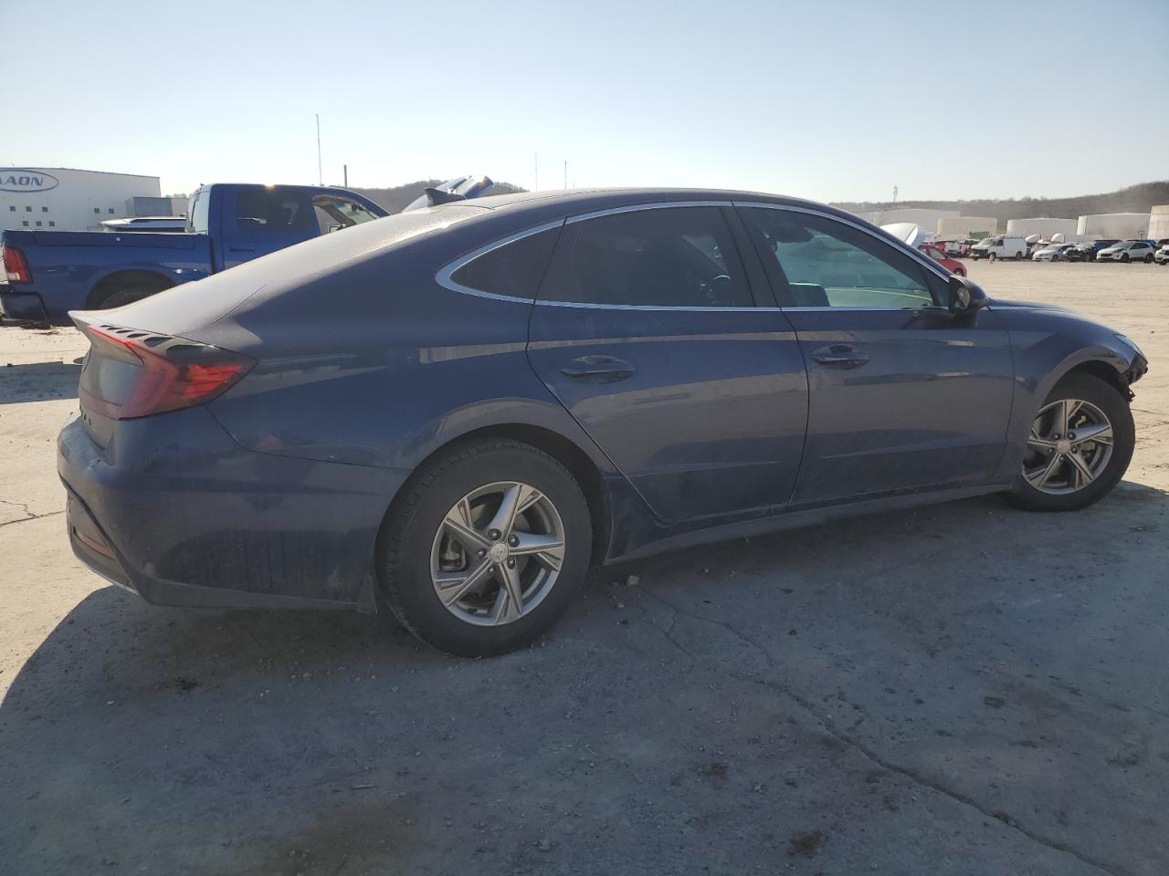 2022 Hyundai Sonata - Image 3