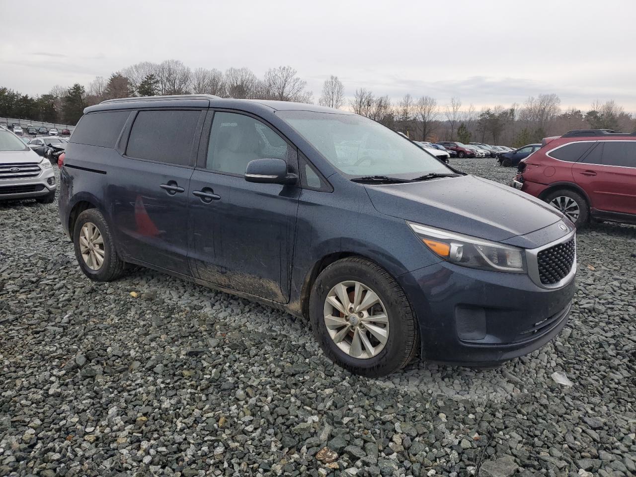 2015 Kia Sedona - Image 4