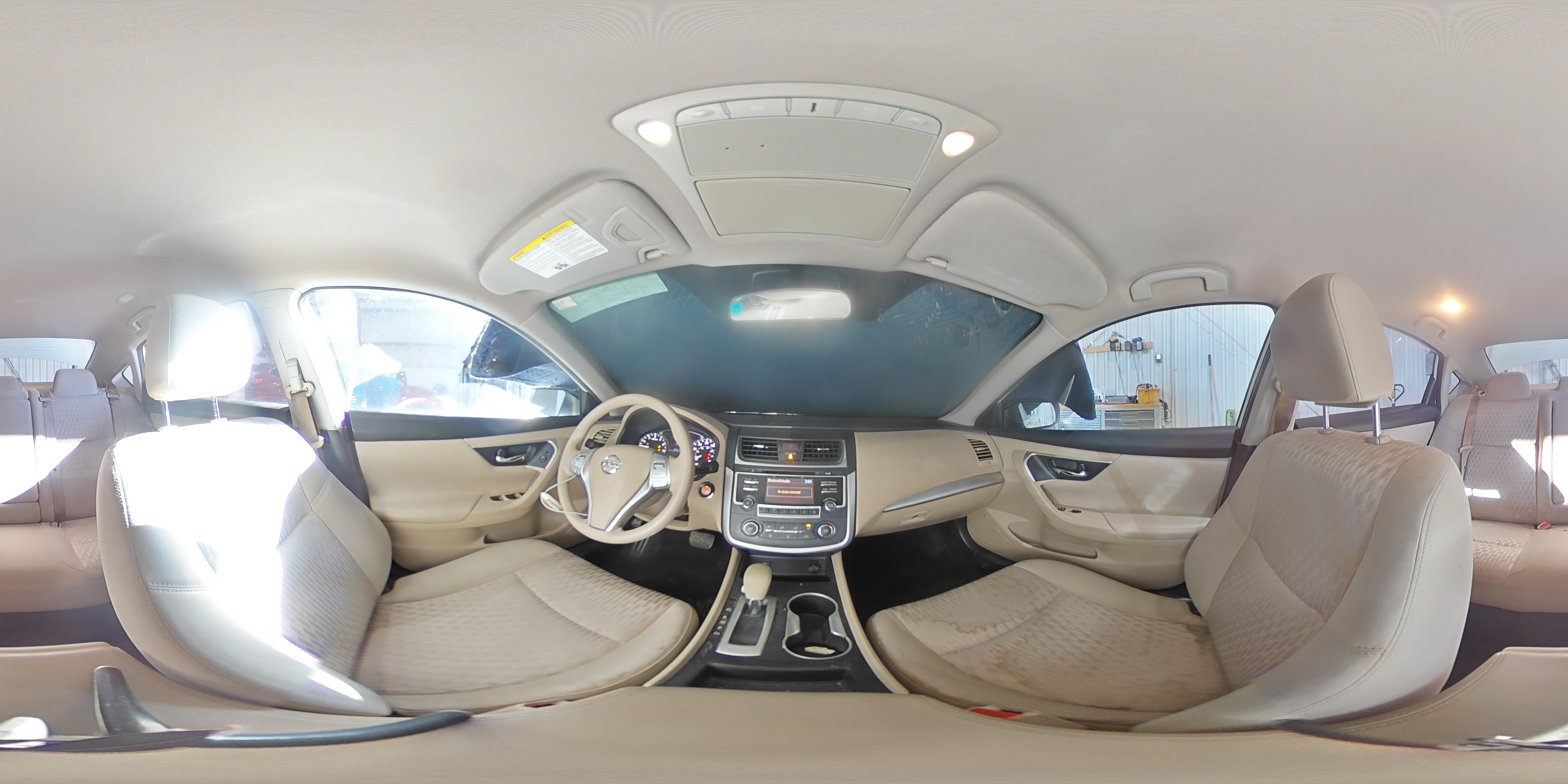 2016 Nissan Altima - Image 12
