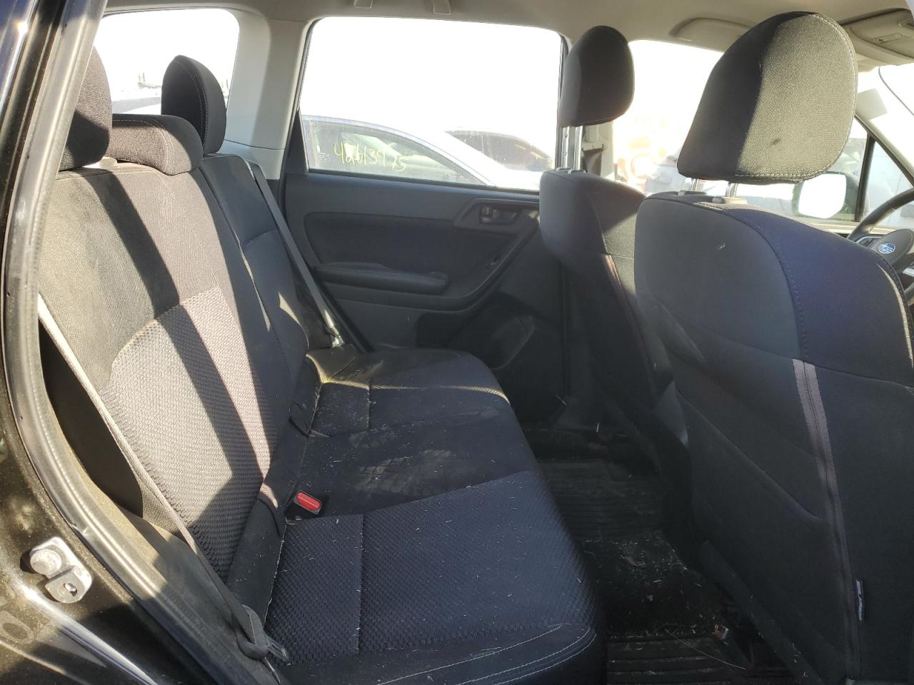 2017 Subaru Forester - Image 10