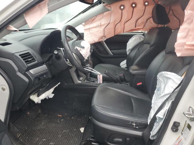  SUBARU FORESTER 2015 Белый