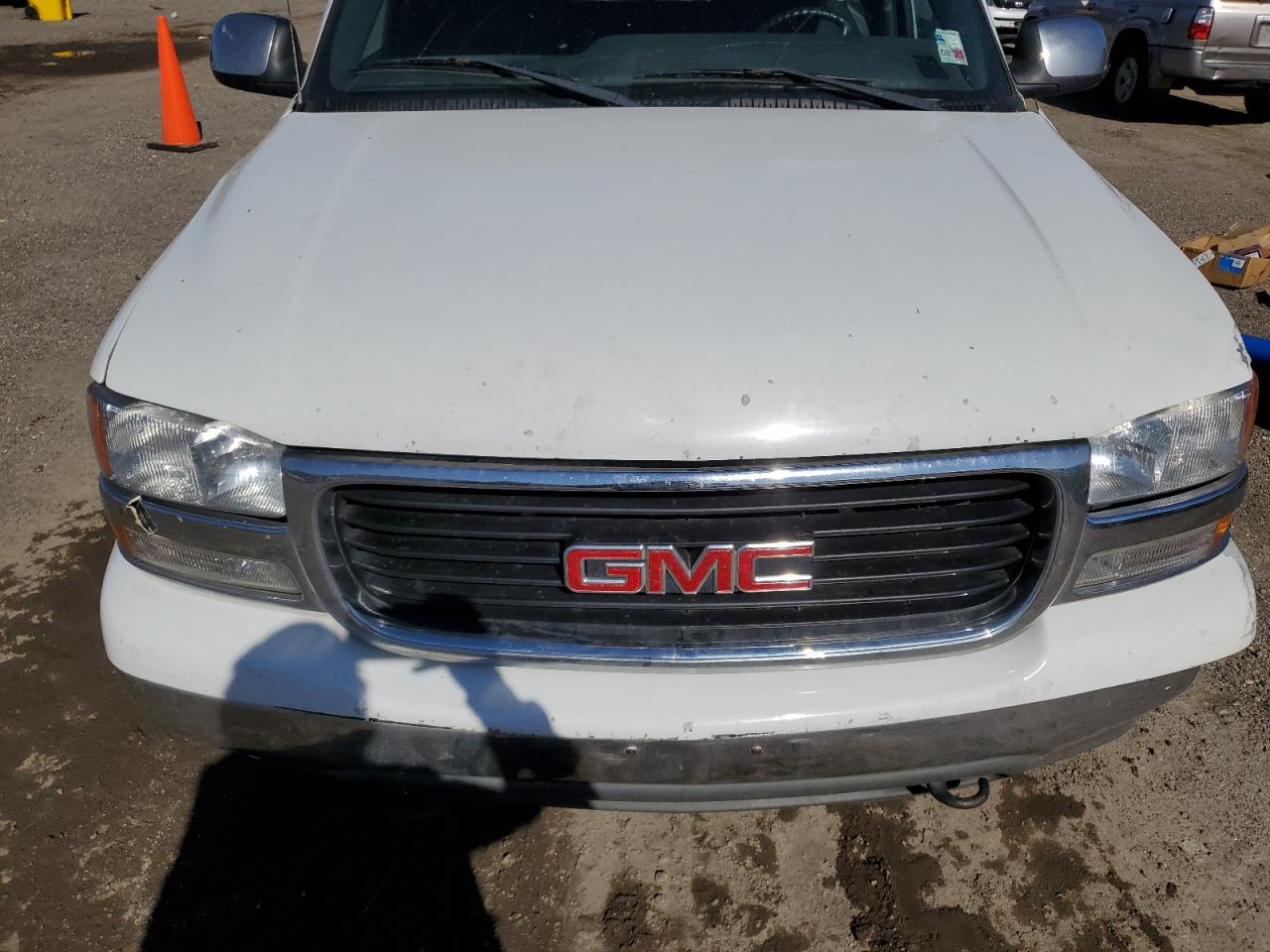 2003 Chevrolet Silverado C2500 Heavy Duty VIN: 1GCHC24U63E253043 Lot: 87400854