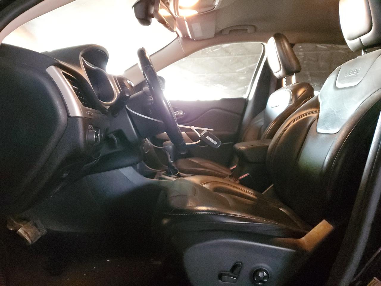 2018 Jeep Grand Cherokee - Image 7