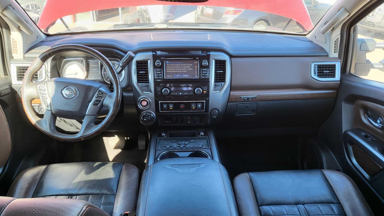 2017 Nissan Titan - Image 9
