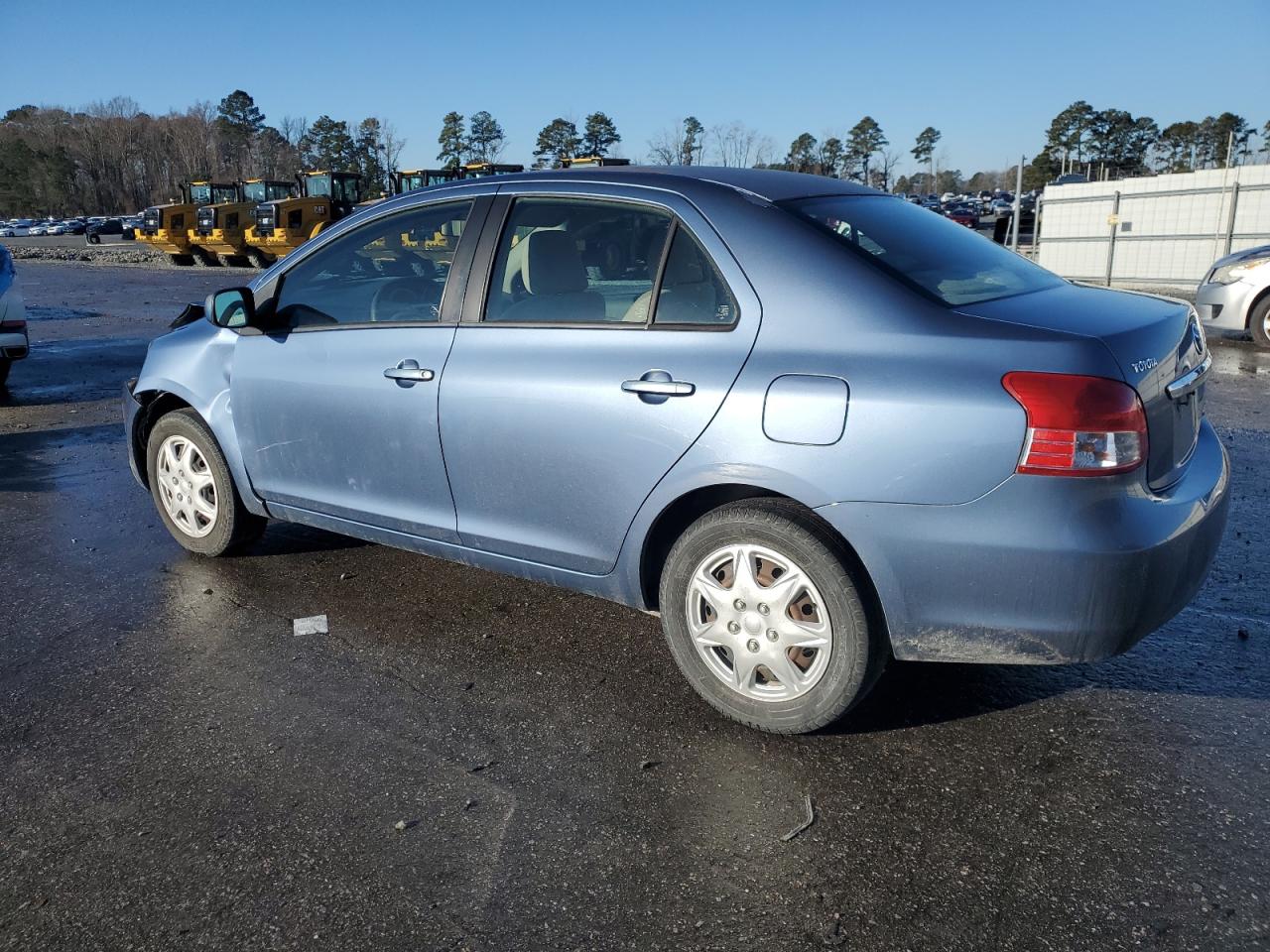 2007 Toyota Yaris - Image 2