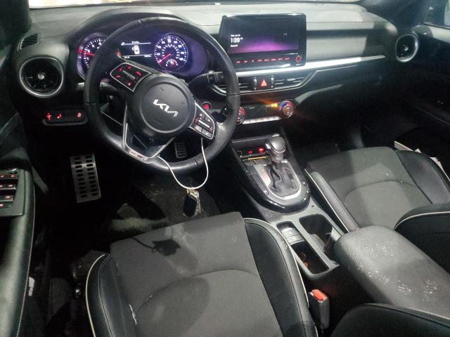  KIA FORTE 2022 Granatowy