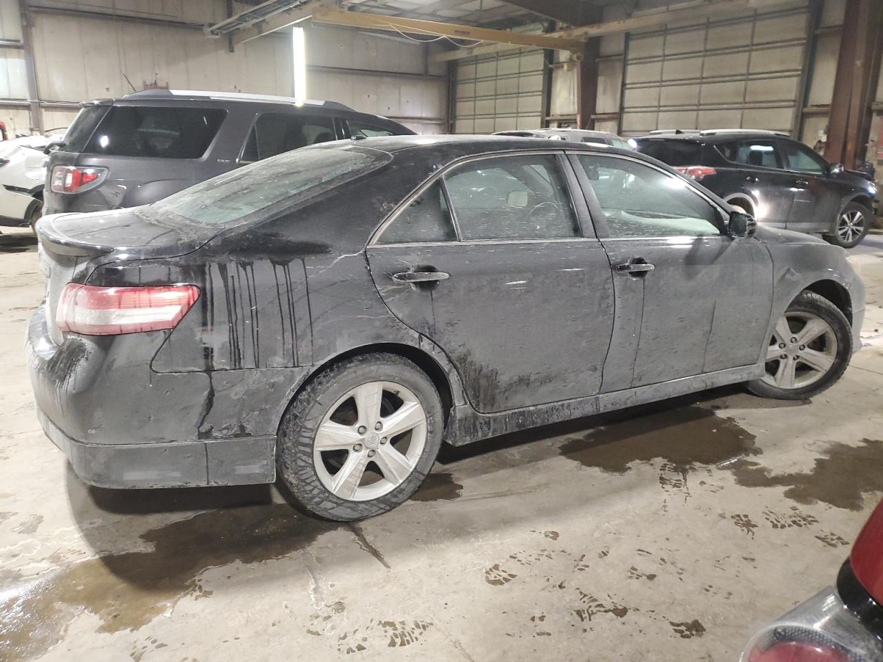 2010 Toyota Camry - Image 3