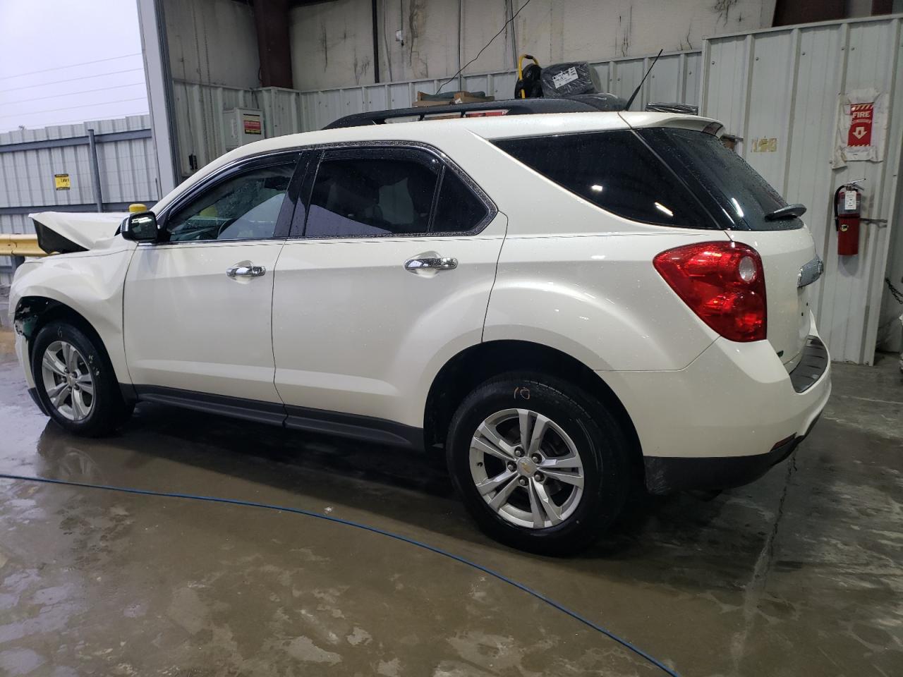 2012 Chevrolet Equinox - Image 2