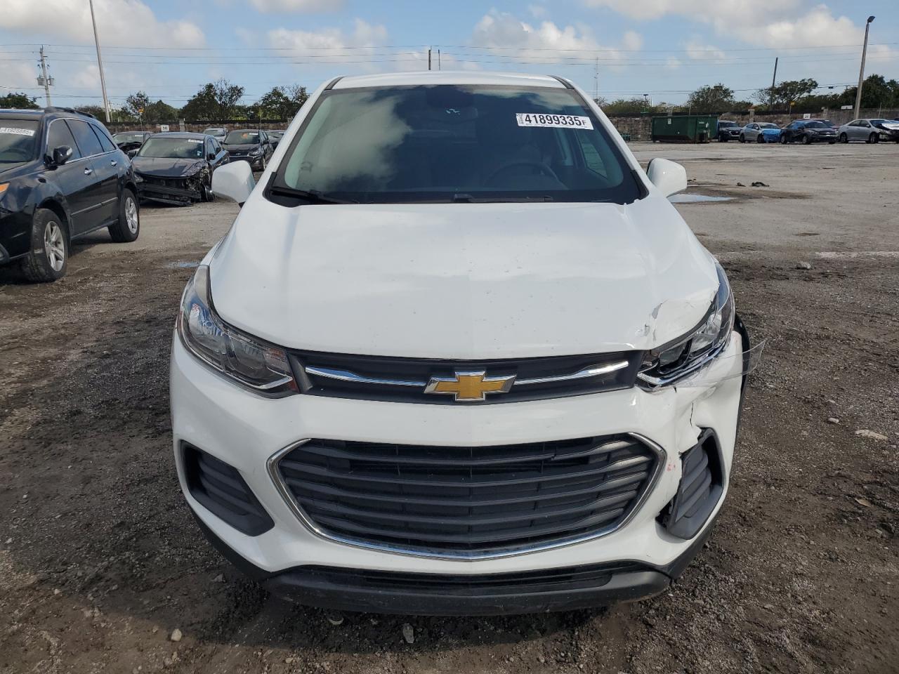 2022 Chevrolet Trax - Image 5