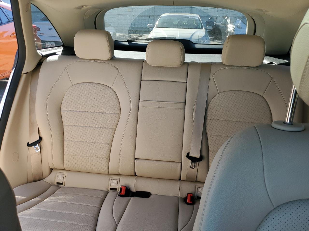 2019 Mercedes-Benz GLC - Image 10