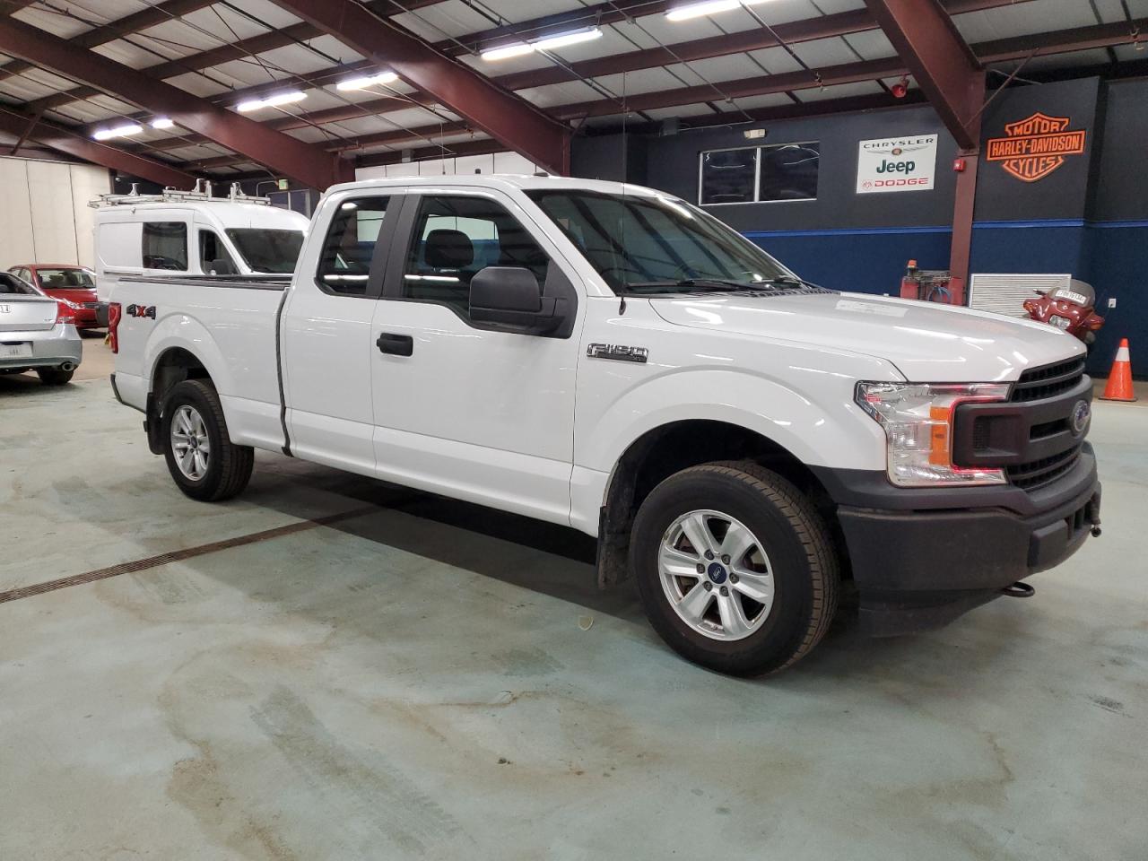 VIN 1FTFX1E59JFD18732 2018 FORD F-150 no.4