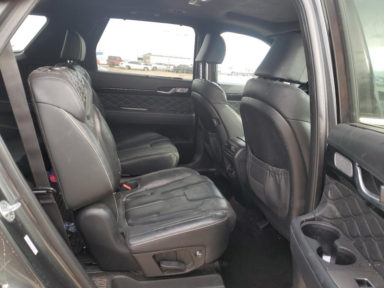 2020 Hyundai Palisade - Image 12