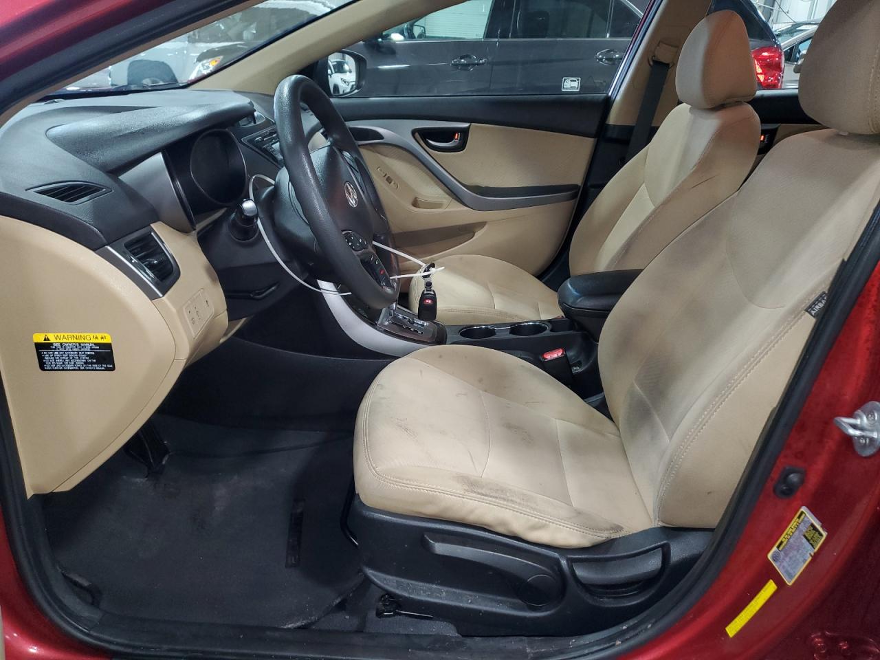 2013 Hyundai Elantra - Image 7