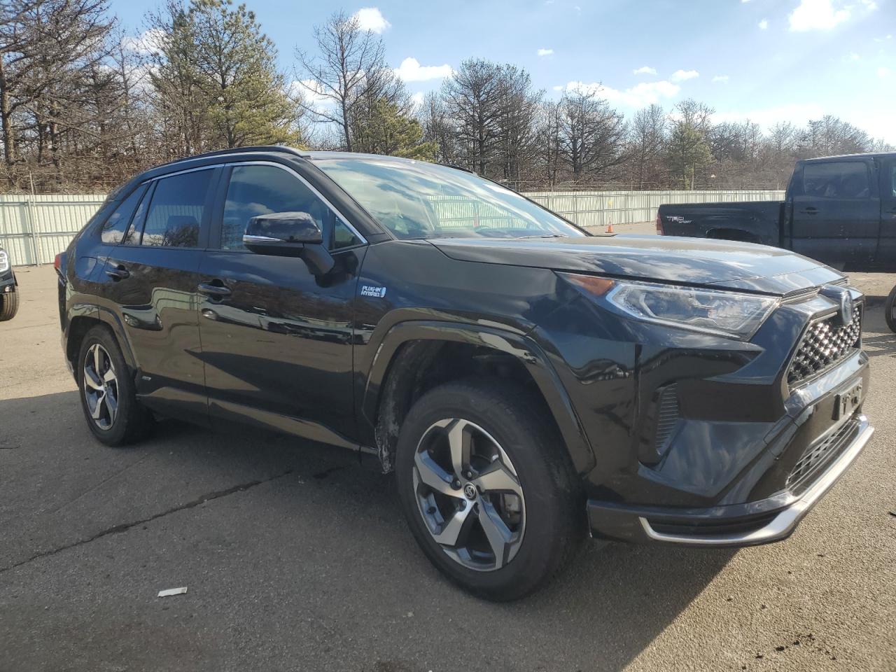 2021 Toyota RAV 4 - Image 4