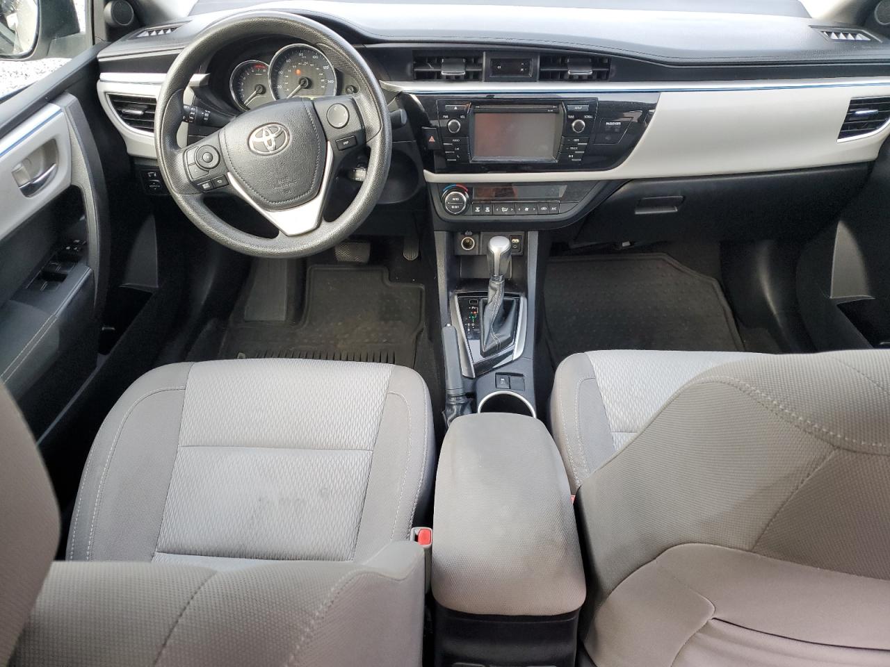 2015 Toyota Corolla - Image 8